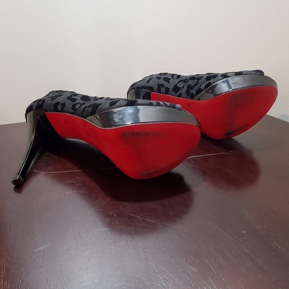 Via Uno Peep toe Heels - Picture 3 of 4